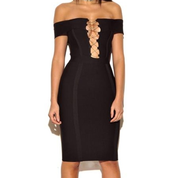 Dresses & Skirts - Black Midi Dress *LOWEST PRICE*
